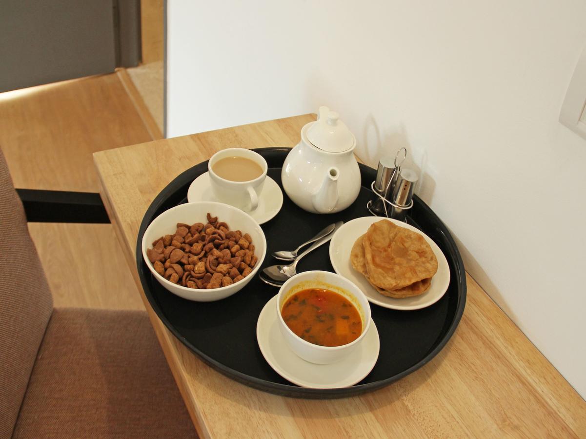 Oyo 13541 Otani Hotel 德里 外观 照片