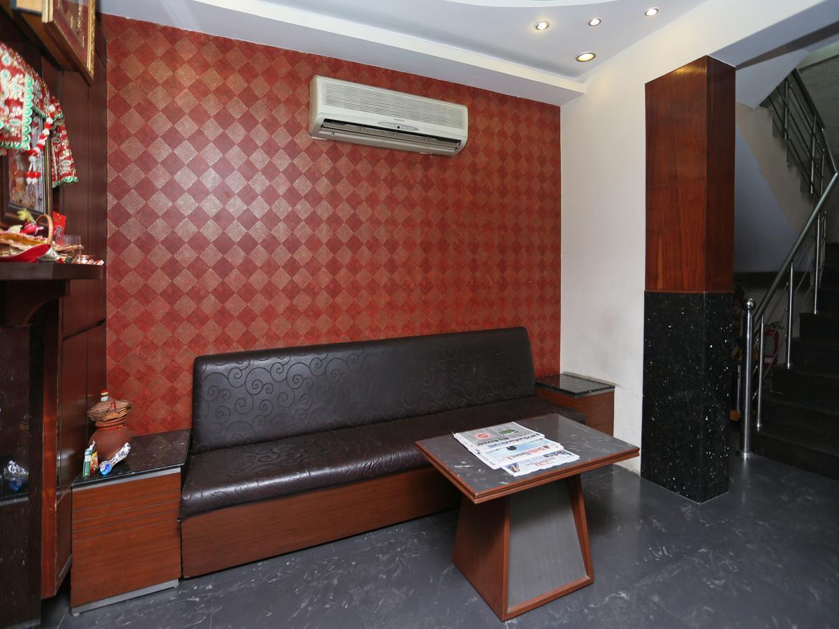 Oyo 13541 Otani Hotel 德里 外观 照片