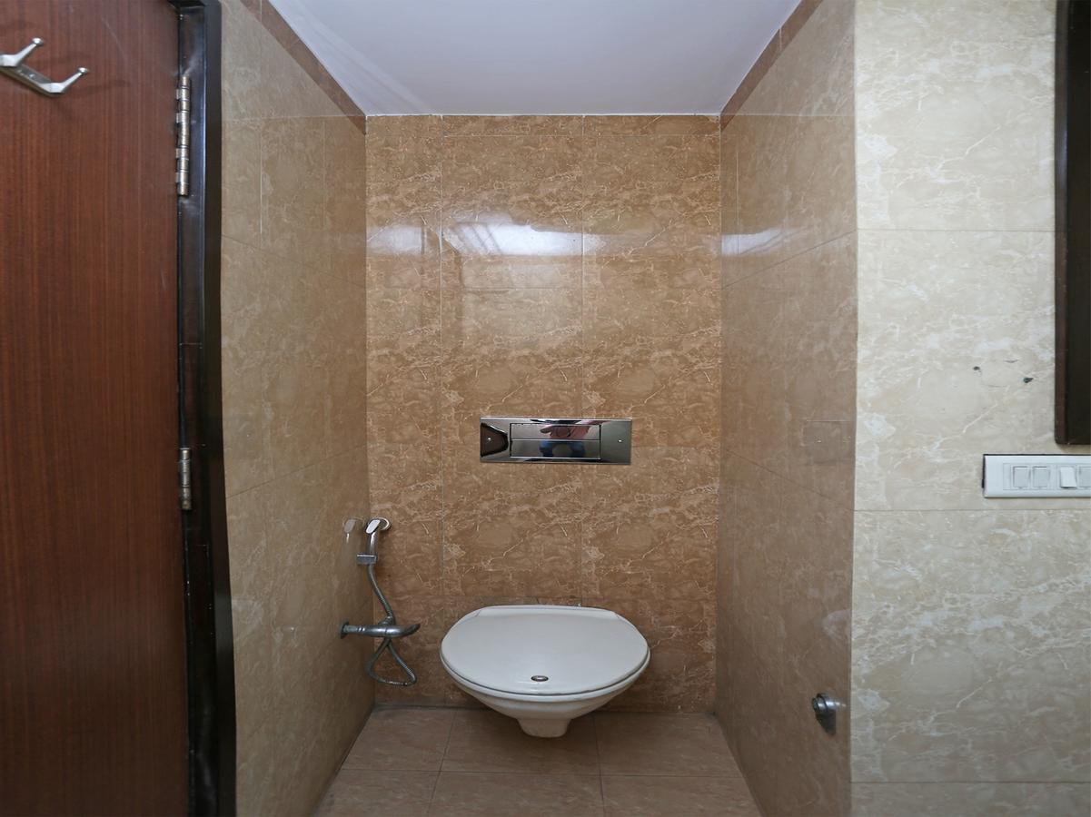 Oyo 13541 Otani Hotel 德里 外观 照片